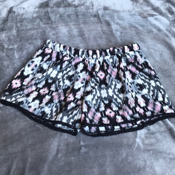 Pants - Shorts